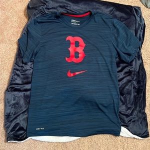 Boston Red Sox Nike dri-fit shirt